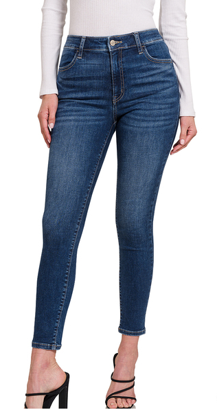 Skinny Jegging Jean